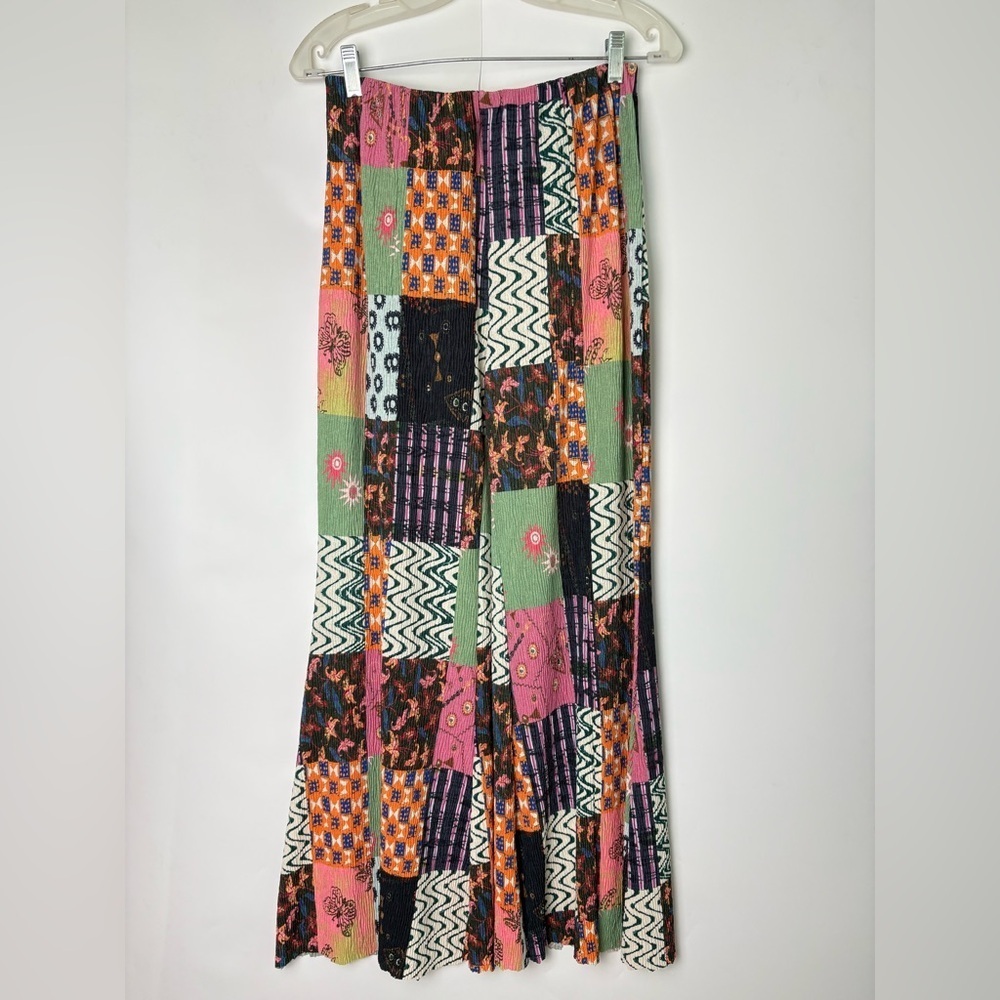 Urban Outfitters Solange Plisse Flare Pant Patchwork Print - Picture 4 of 8